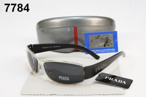 7784 - Prada