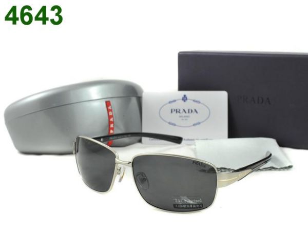 4643 - Prada