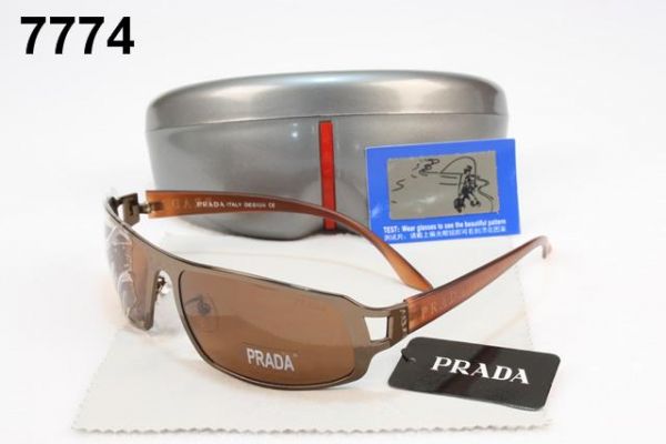 7774 - Prada